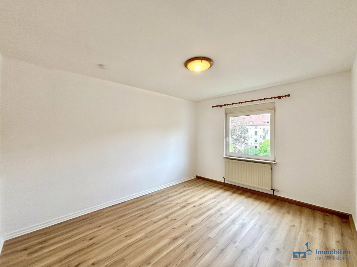 Modernisierte 2-ZKB mit Einzelgarage & Balkon nahe KIT – Karlsruhe-Innenstadt-Ost - ab sofort
