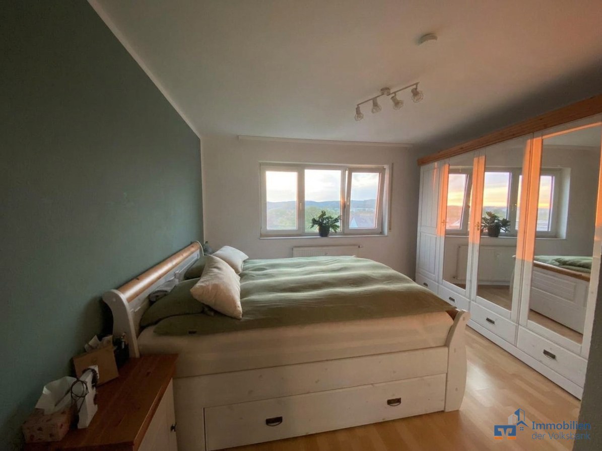 Tolle 3-Zimmer-Wohnung mit Aufzug+Balkon+Tiefgarage in Karlsruhe