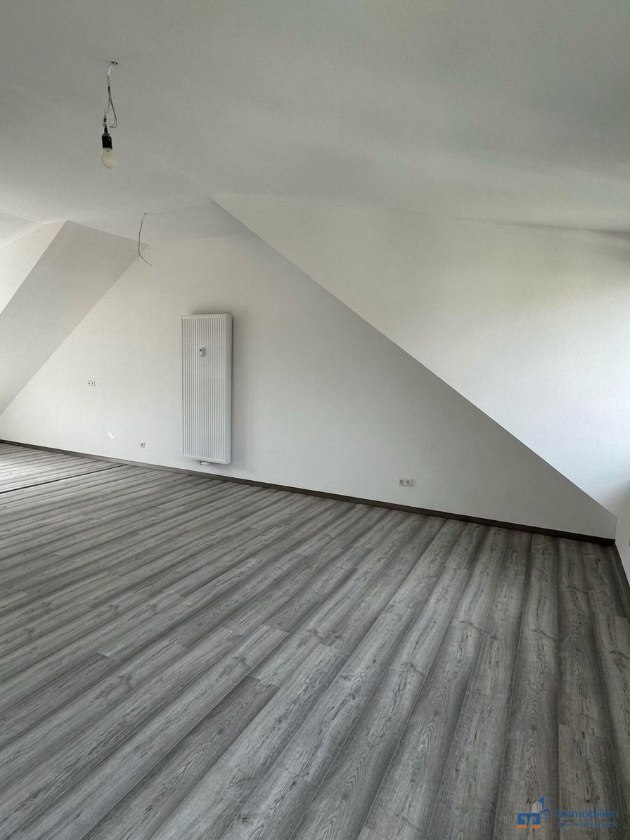 Dachgeschosswohnung in Karlsruhe (Hagsfeld)