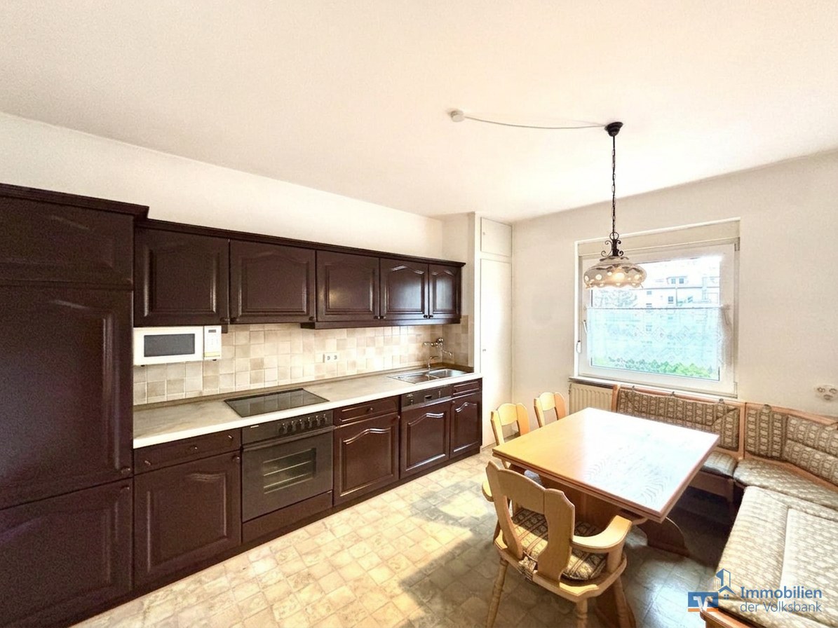 Modernisierte 2-ZKB mit Einzelgarage & Balkon nahe KIT – Karlsruhe-Innenstadt-Ost - ab sofort